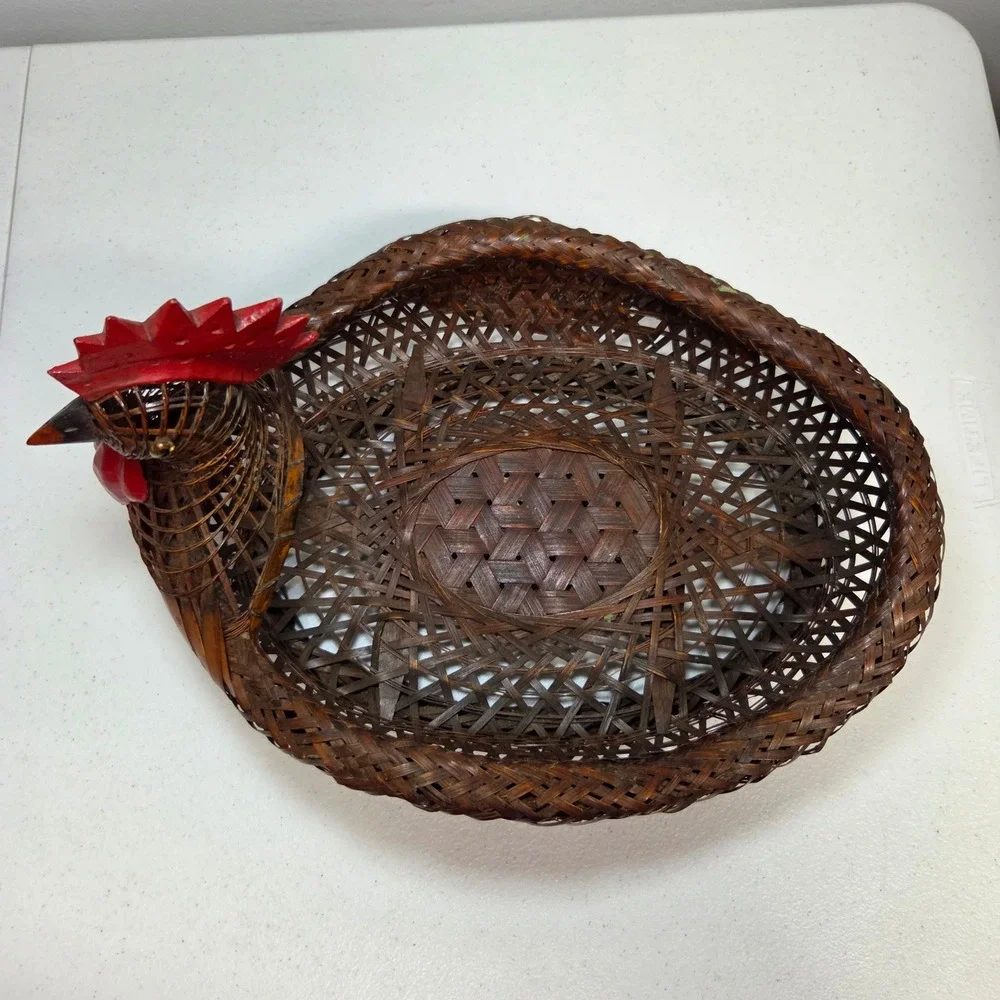 Chicken‎ Rooster Basket Wicker 14 Inch Farmhouse Decor Brown Red Cottagecore